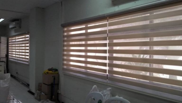 Amjolce Installed Elegant Combi-Roller Shades for Government Office