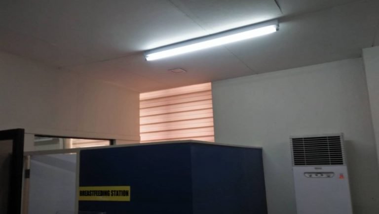 Amjolce Installed Elegant Combi-Roller Shades for Government Office